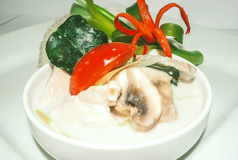 12. Tom Kha suppe